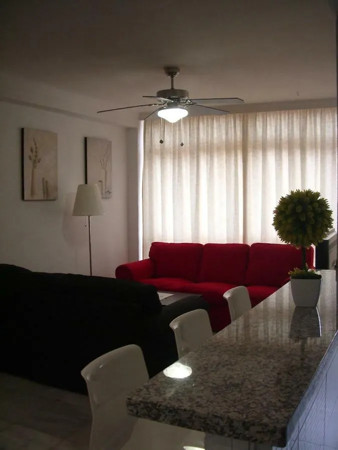 Paseo Maritimo De Poniente Apartment Malaga